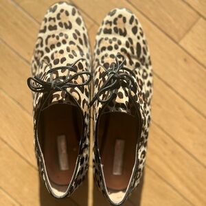 Women’s Halogen Cow‎ Hair Lace up Oxford Shoe Size 8.5
